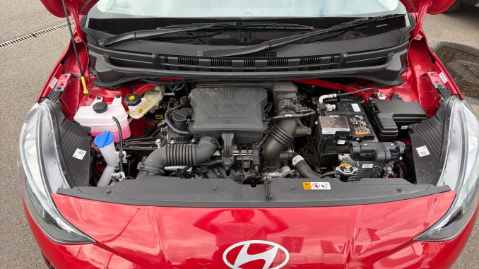 Hyundai i10 1.0 [63] Advance 5dr Auto [Nav] Petrol Hatchback - Image 8